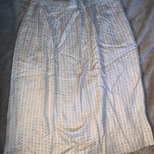 Size 14 knee length skirt